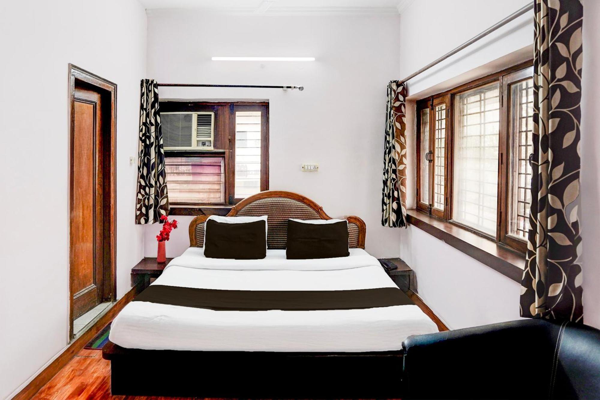 Super Hotel O Krishna Nagar Chowk Near Ongc Деградун Екстер'єр фото